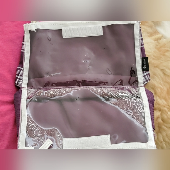 Pretty Little Liars Merchandise - Tee-shirt, Compact Mirror & Make-up Bag - Picture 6 of 6